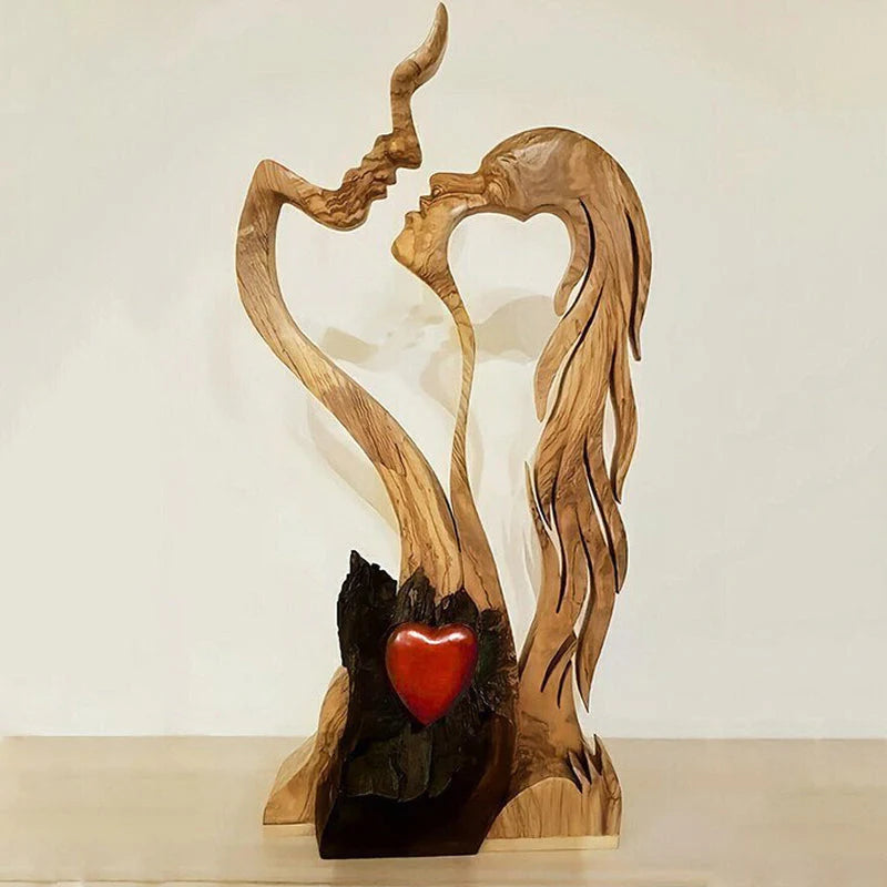Trenndia's Kiss Wooden decoration
