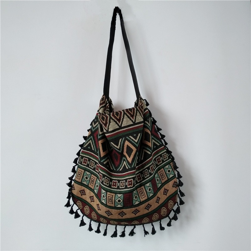 Tassel Trimmed Vintage Crochet Handbag By Trenndia
